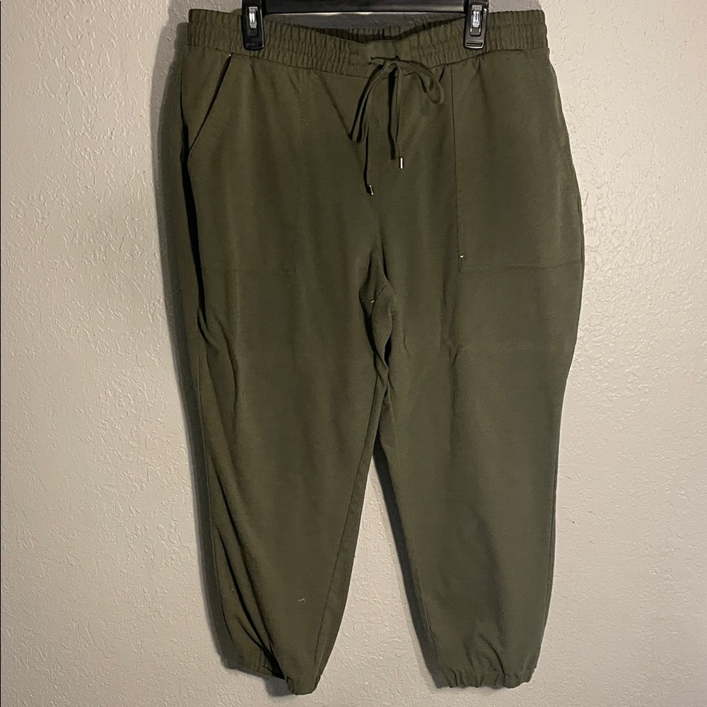 Nine West Forest Green Joggers